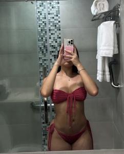 612472076: Chica busca chico en Madrid