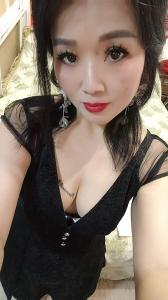 662275966: Chica busca chico en Barcelona