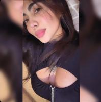 672884026: Chica busca chico en Barcelona