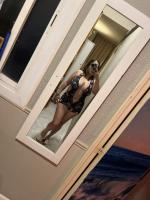 602051116: Chica busca chico en Granada