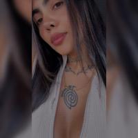 672884026: Chica busca chico en Barcelona