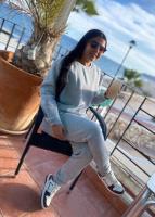 631760096: Chica busca chico en Gerona