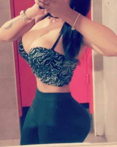Chica busca chico en Huelva: 