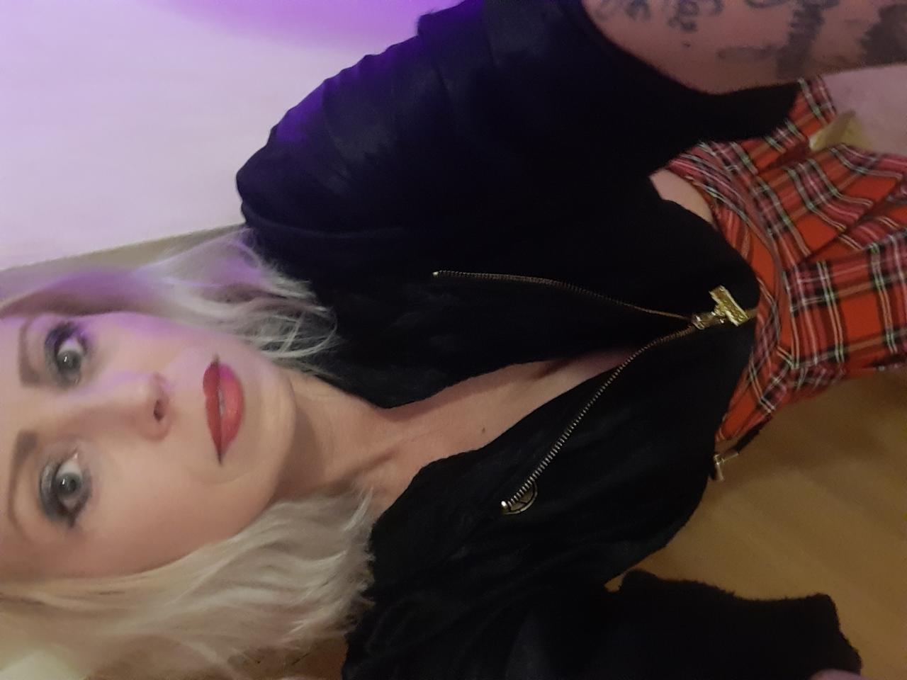 Chica busca chico en Mallorca: 