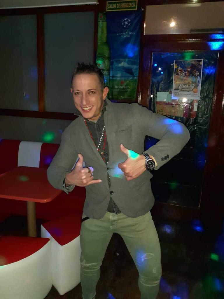 Chico busca chica en Zaragoza: 