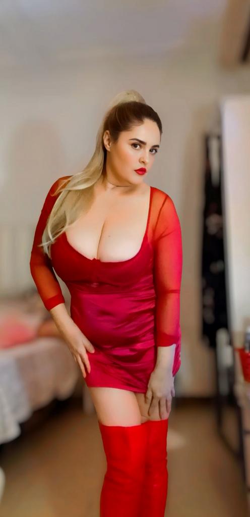 Chica busca chico en Barcelona: 