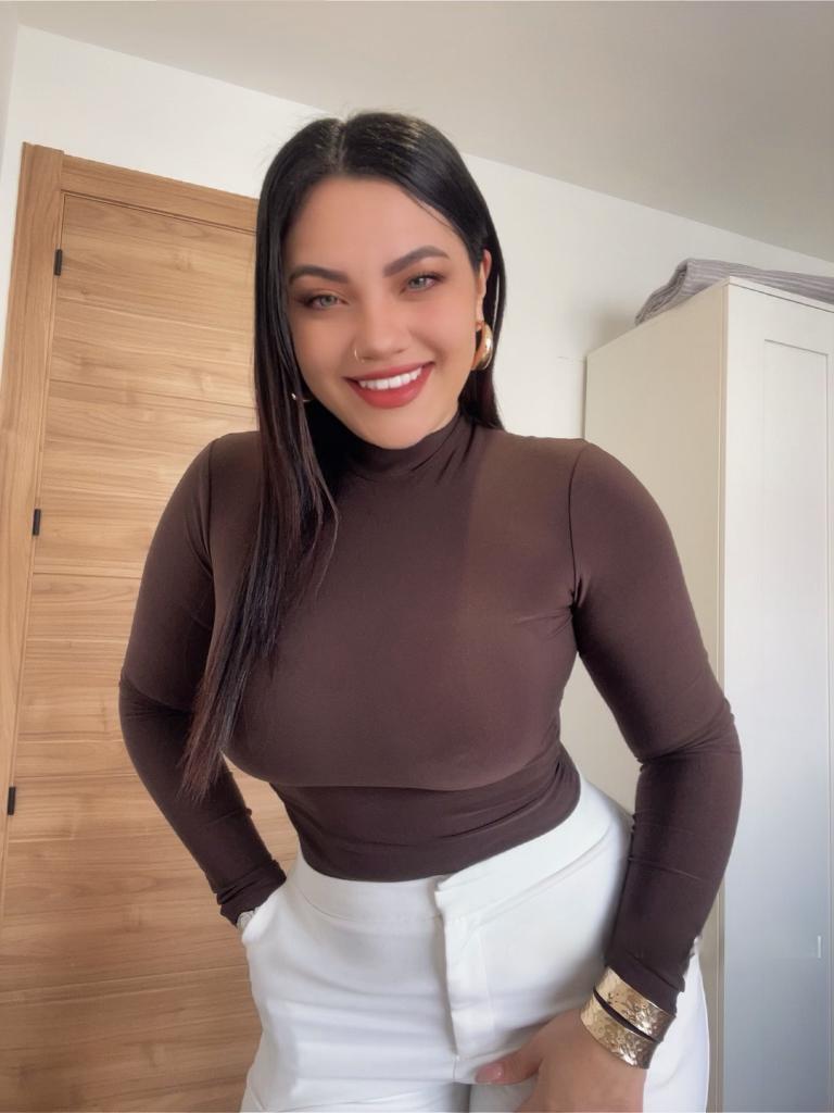 Chica busca chico en Jaén: 