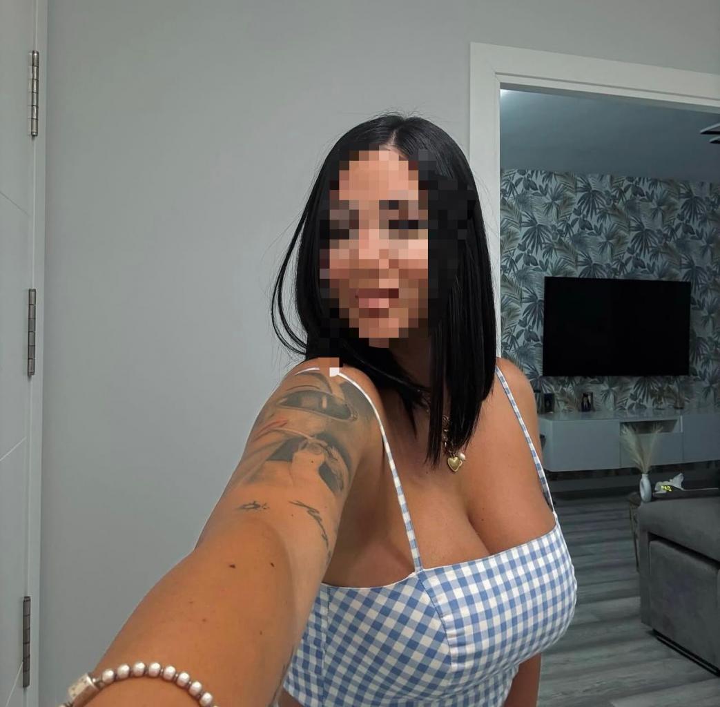 642533578: Chica busca chico en Madrid