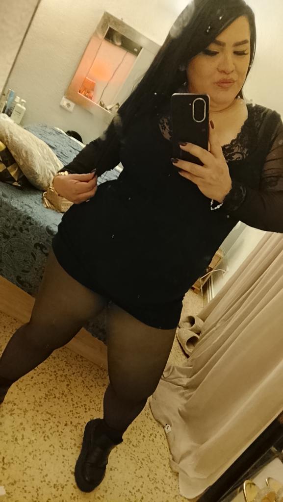 Chica busca chico en La Coruña: 