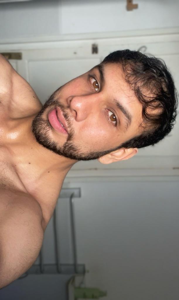 Chico busca chica en Málaga: 