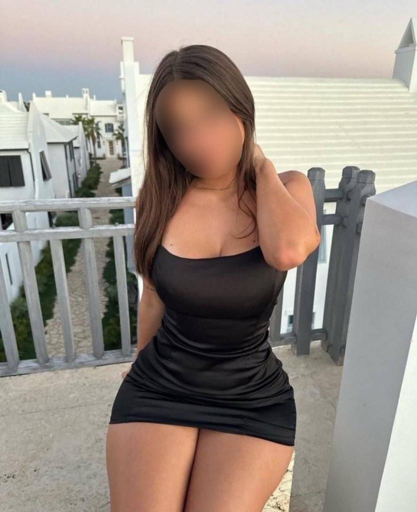 662468117: Chica busca chico en Málaga