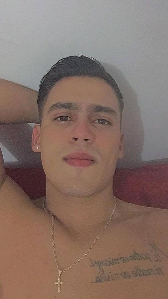 624918783: Chico busca chica en Madrid