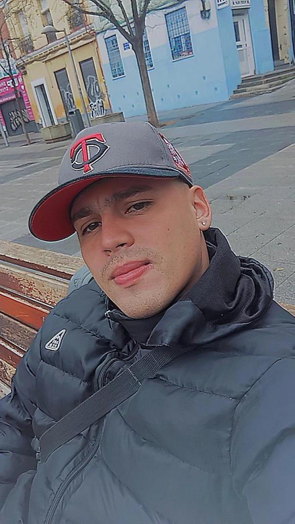 Chico busca chica en Madrid: 