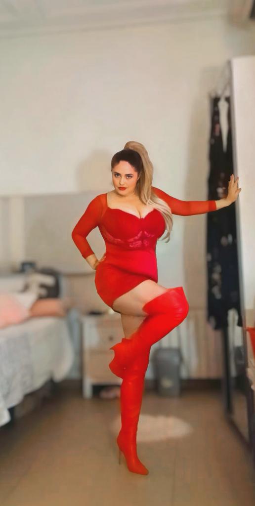 Chica busca chico en Barcelona: 