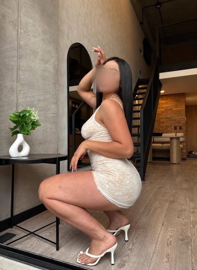 607264896: Chica busca chico en Mallorca