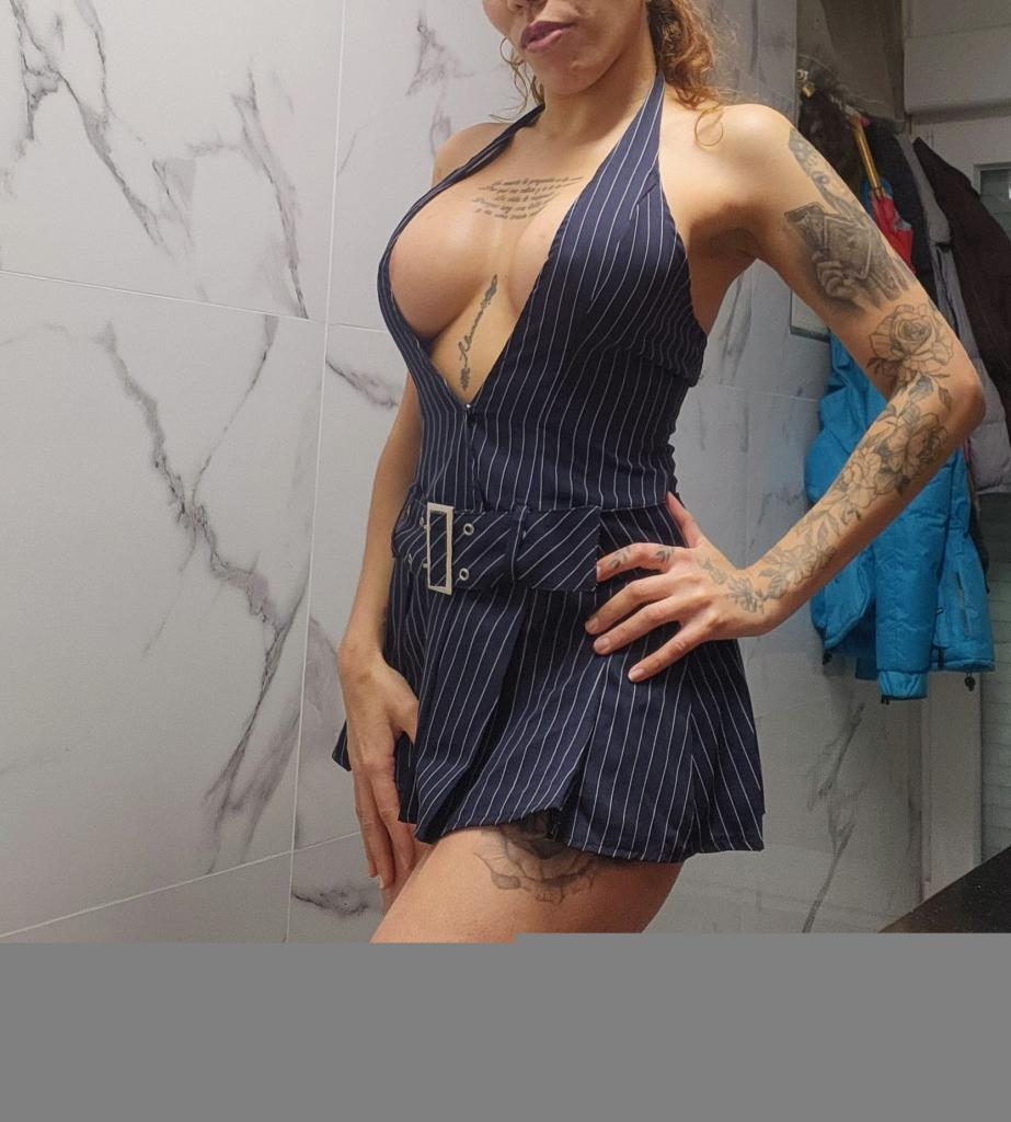 742097671: Chica busca chico en Madrid