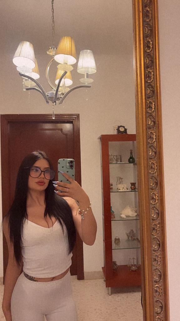 Chica busca chico en Alicante: 