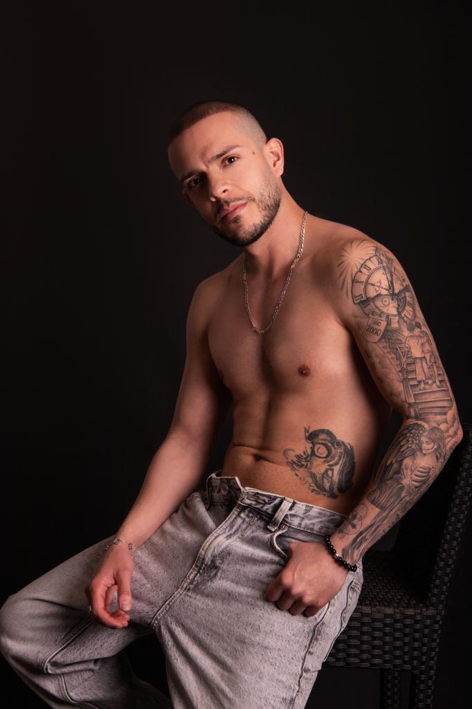 Chico busca chica en Alicante: 