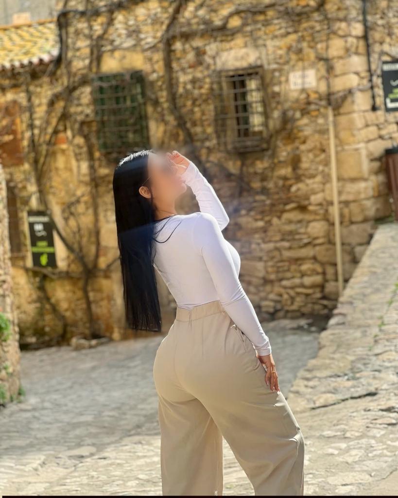 Chica busca chico en Lérida: 