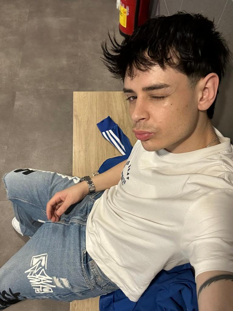 Chico busca chica en León: 