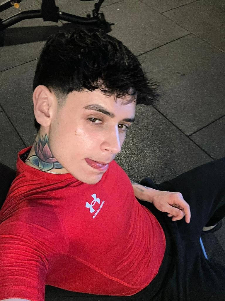 Chico busca chica en León: 