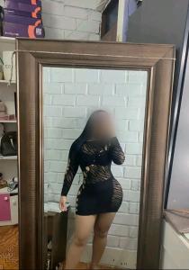 631584605: Chica busca chico en Cáceres