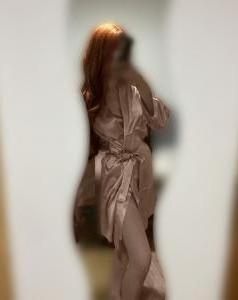 623138350: Chica busca chico en La Coruña