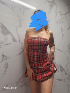 742097671: Chica busca chico en Madrid