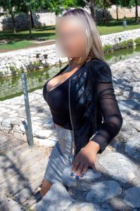 614768233: Chica busca chico en Valencia