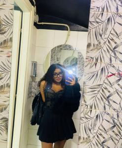 672850284: Chica busca chico en Alicante