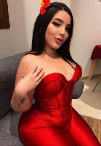 631700802: Chica busca chico en Ibiza