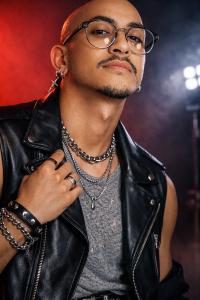 672555788: Chico busca chica en Madrid