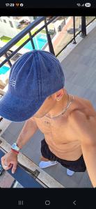 744704947: Chico busca chica en Valencia