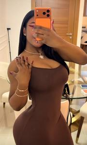 613381339: Chica busca chico en Lugo