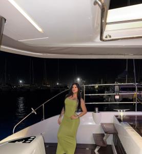 611253298: Chica busca chico en Gerona