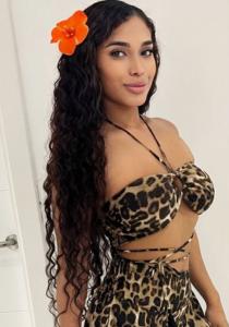 634866342: Chica busca chico en Ibiza