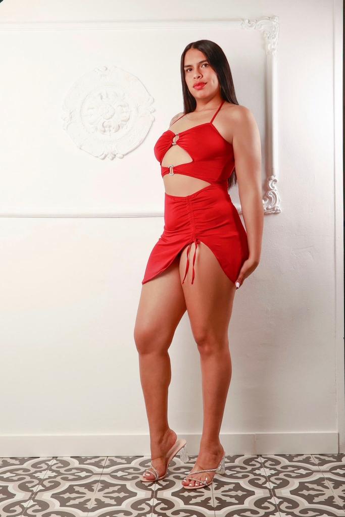 640908734: Chica busca chico en Barcelona