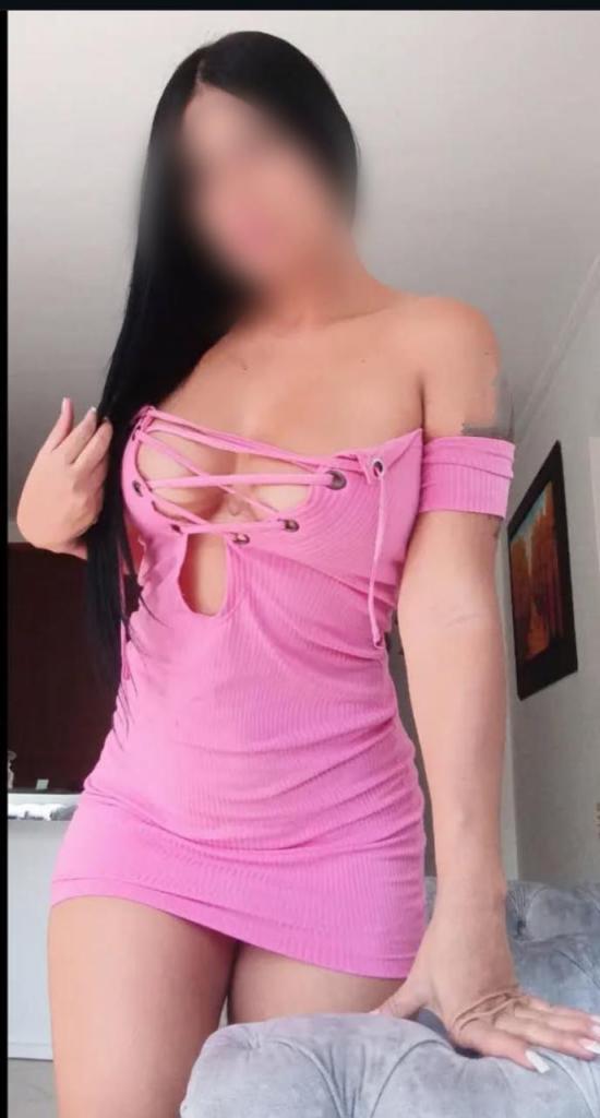 612246733: Chica busca chico en Barcelona