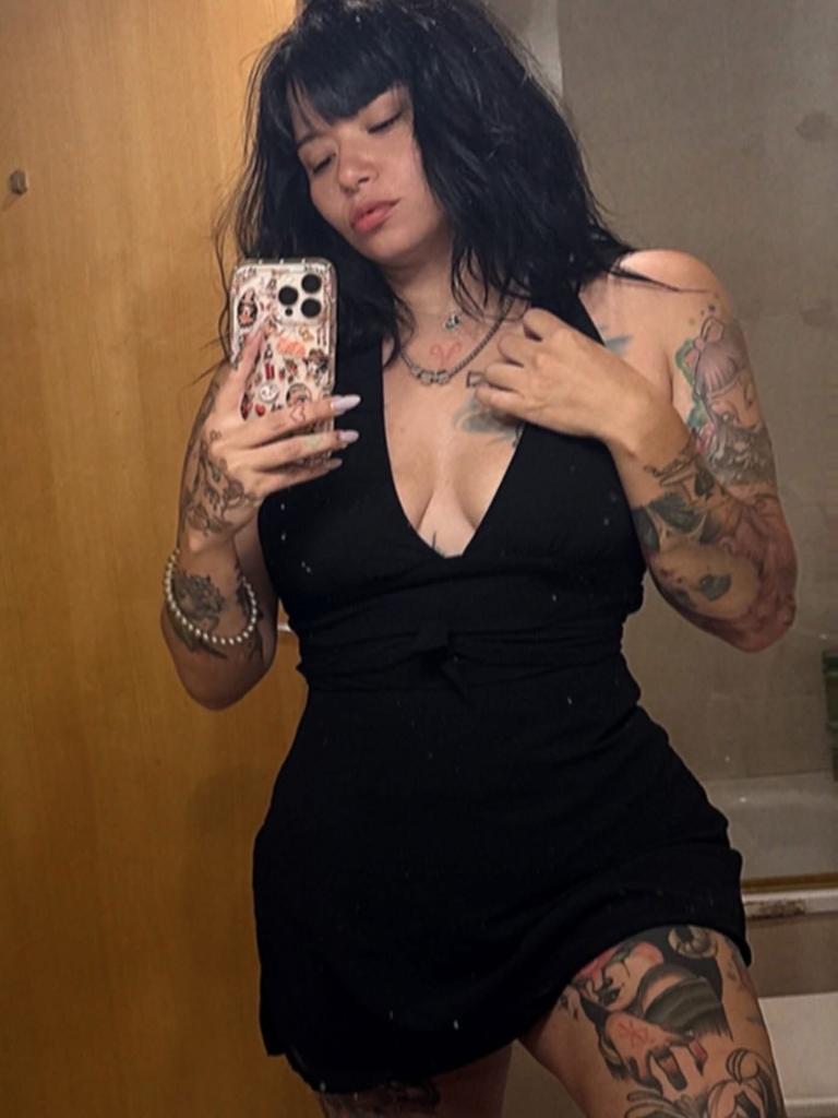 Chica busca chico en Cádiz: 