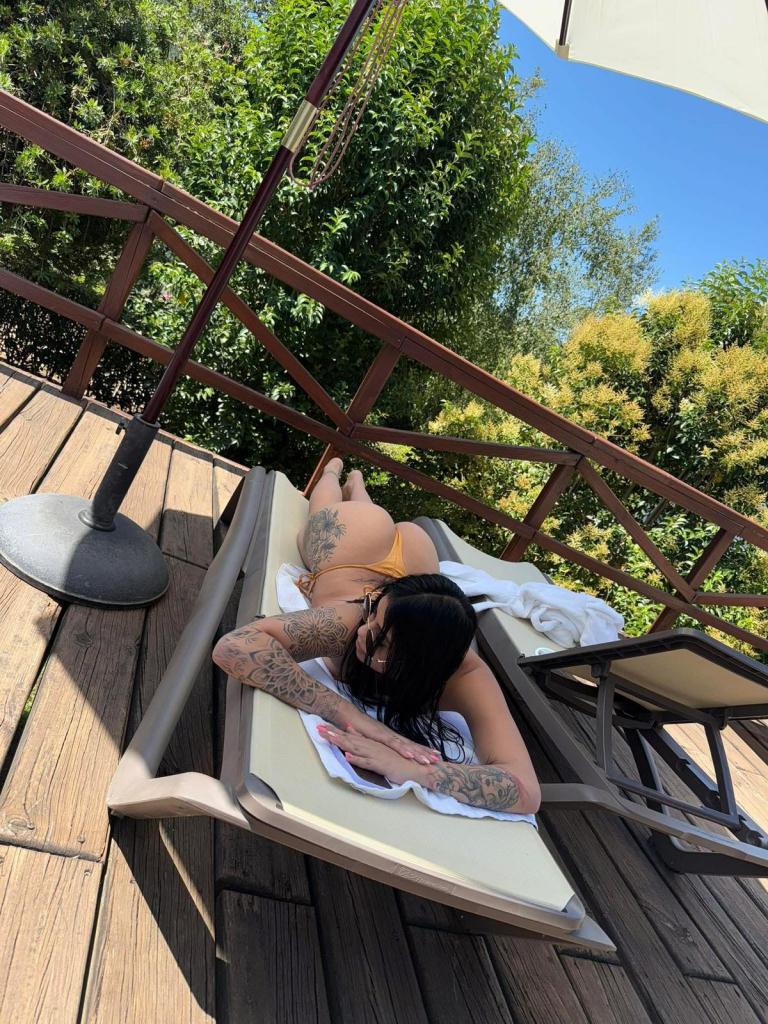 Chica busca chico en Cádiz: 