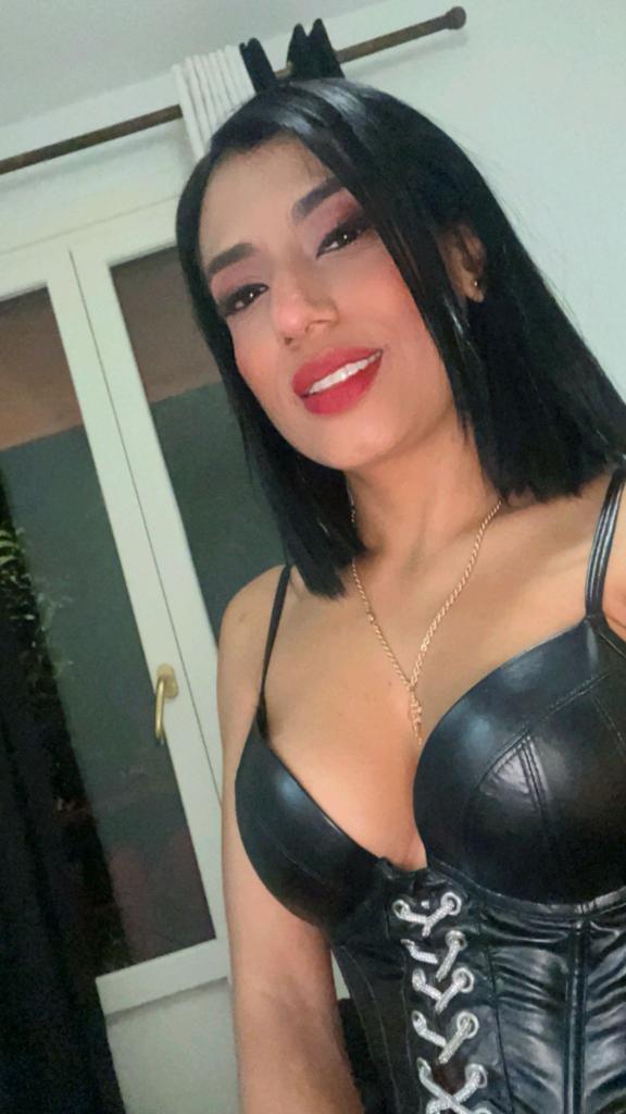 Chica busca chico en Mallorca: 