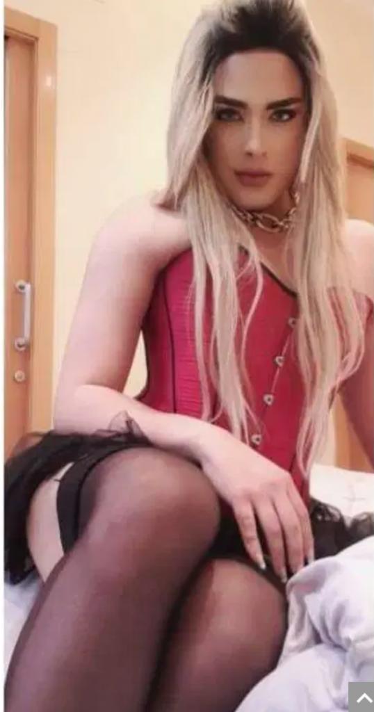 631538297: Travesti en Barcelona