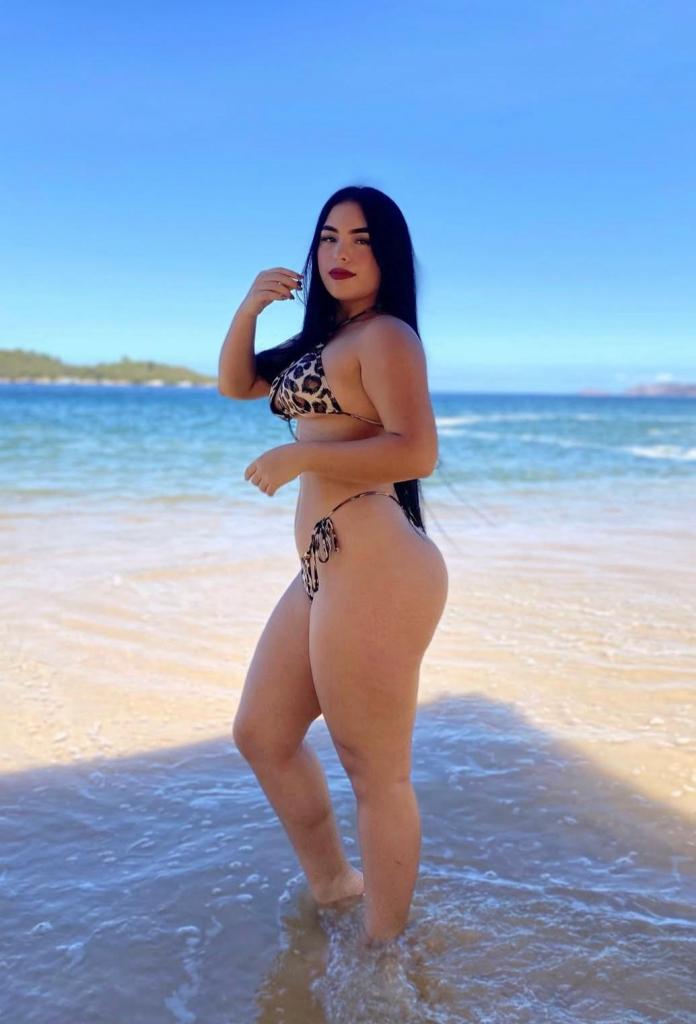 Chica busca chico en Cádiz: 