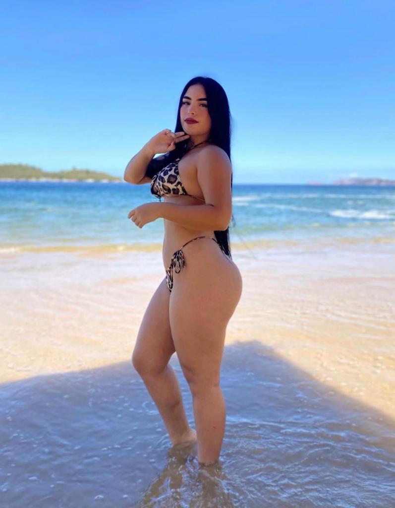 Chica busca chico en Cádiz: 