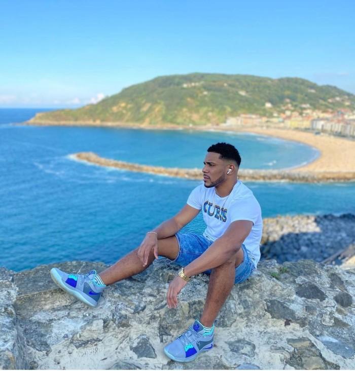 Chico busca chica en Madrid: 