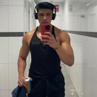 624871081: Chico busca chica en Madrid