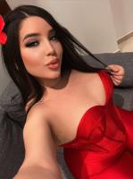 631700802: Chica busca chico en Ibiza