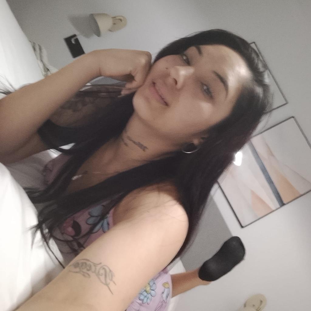 663156807: Chica busca chico en Las Palmas