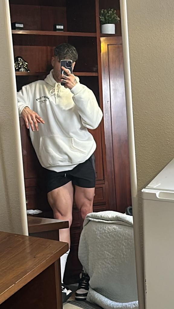 641635987: Chico busca chica en Cáceres