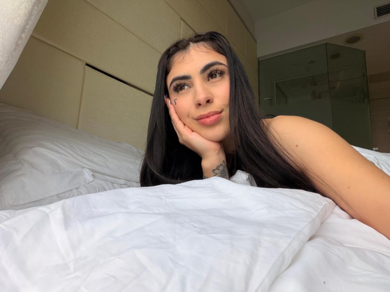 Chica busca chico en Barcelona: 